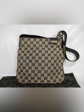 Gucci Black x Ivory GG Canvas Shoulder Bag